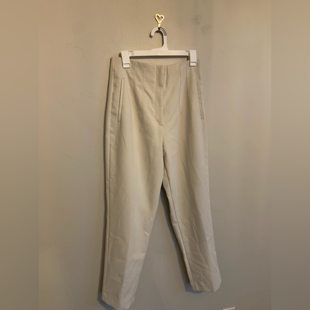 ZARA Women High Waisted Straight Leg Pleated Trousers Beige Tan Cream Size Large